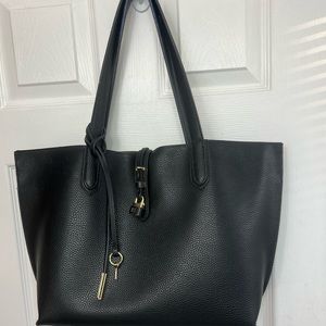 titiló NEW YORK soft faux leather tote shoulder bag
